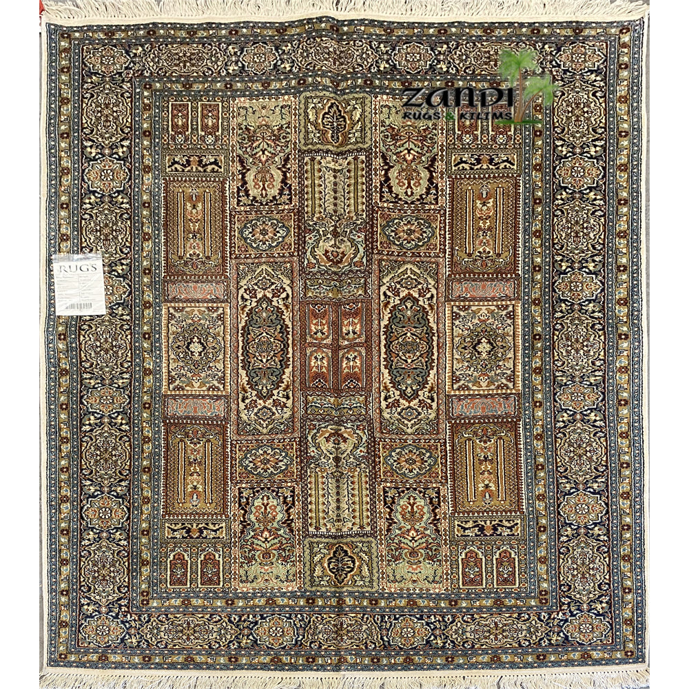 Hand knotted Indian Kashmir traditional design rug size 4'1''x6'1'' RR11555